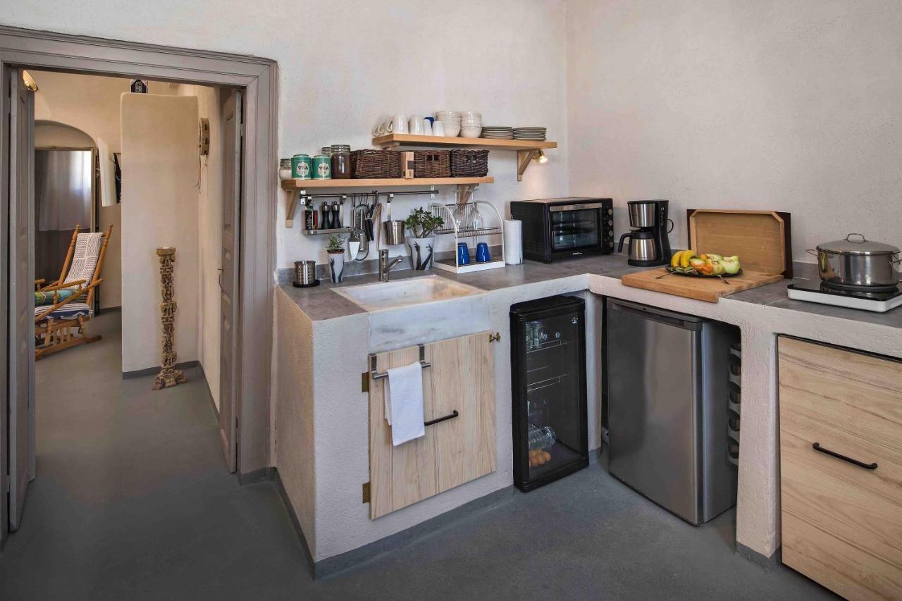 Sandandstone Villa Santorini Megalochori  Ngoại thất bức ảnh